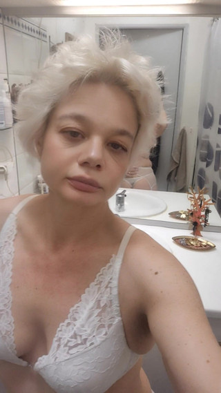 Sofy13: I Want a Big Cock