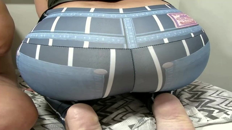 Minhaesposaparaoutro: I Feel Hornier on My Days.