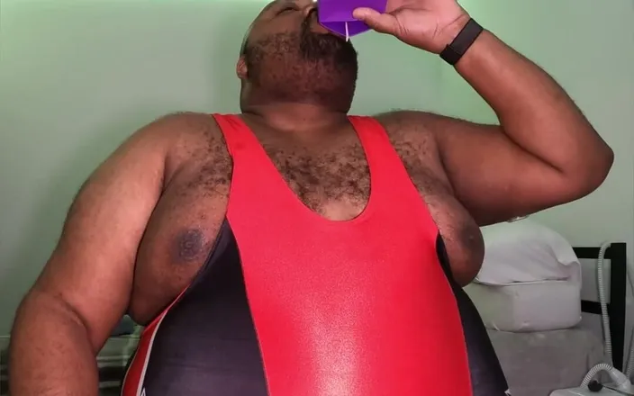 Blkhole420: Single belly play