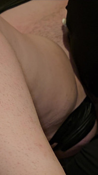 BBW deutsche MILF erlebt 10 mal einen starken weiblichen orgasmus und pisst am ende