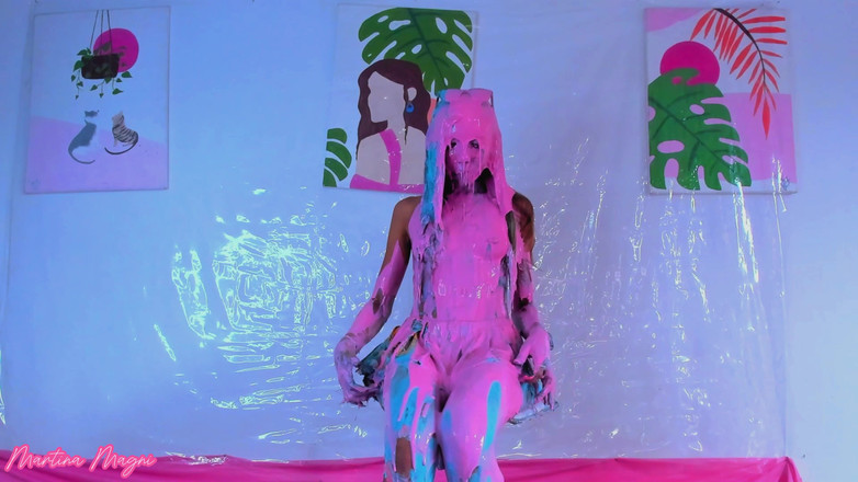 MartinaMagni: Wam!! Martina wird mit einem dreck von buntem schleim bestraft