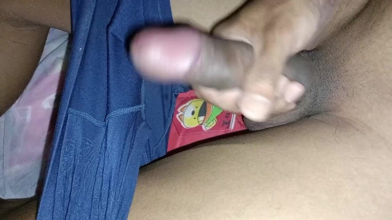 Eagle1800: Băiat care se masturbează, partea (5)