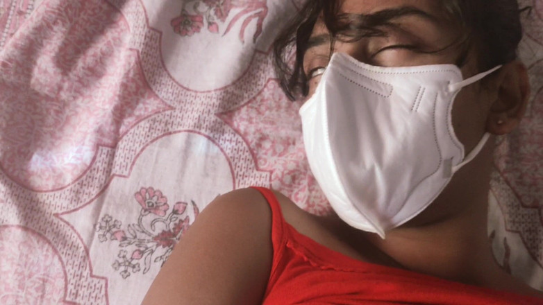 Lovely Dipti: Han lade kuk i min fitta och spillde grädden i...