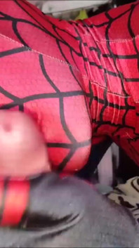 Ny SpiderGirl dräkt avsugning