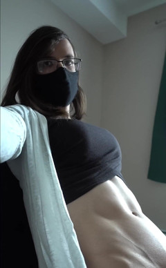 Mistress Mel: Moja skóra wygląda jak krem