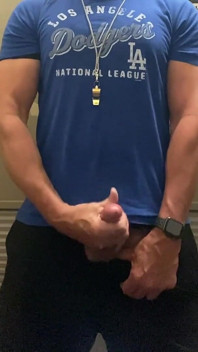 A Quick Load of Dilf Cum From Jockdad87
