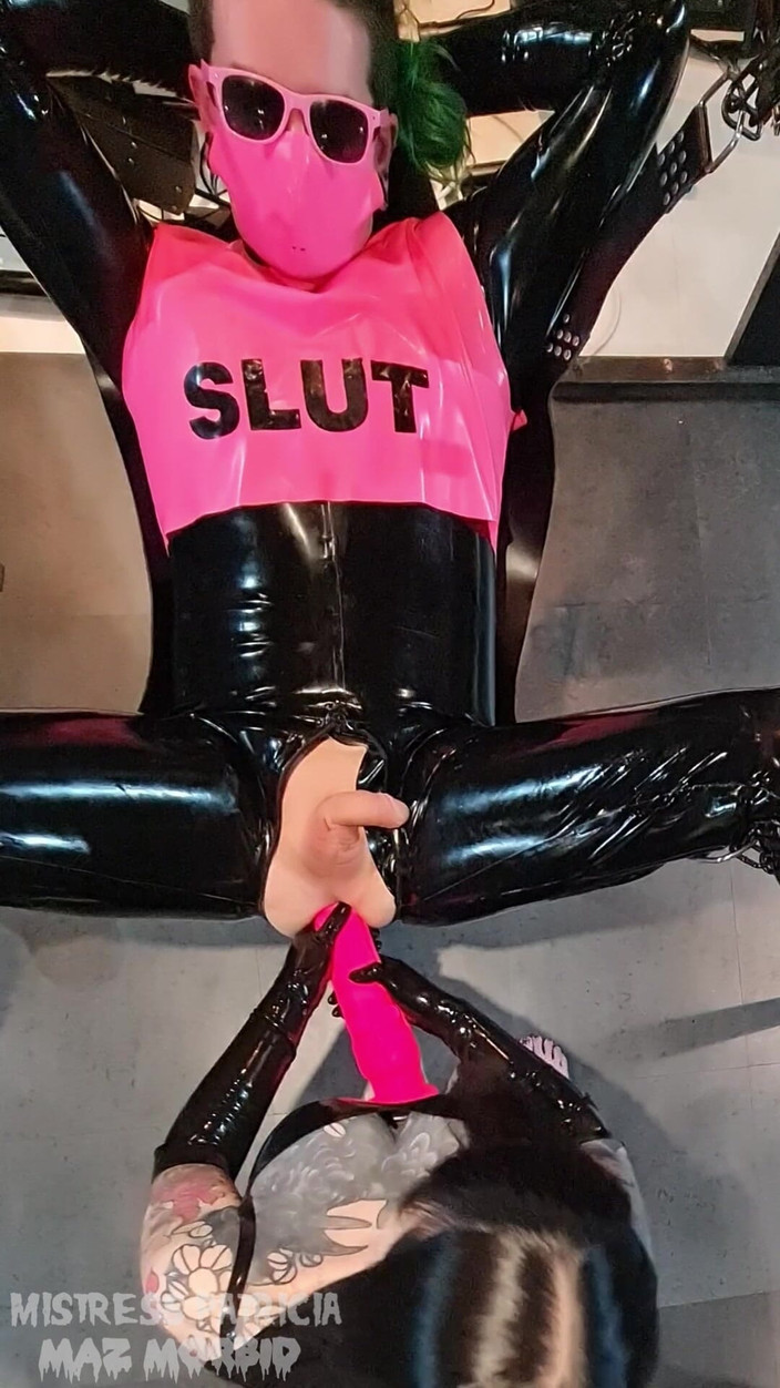 KinkyFemdomTV: Đào tạo độ sâu ở trên có bà chủ patricia