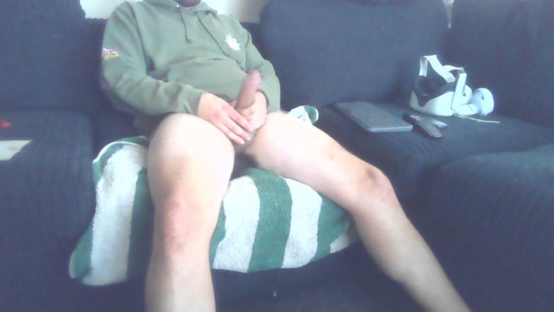 Straight man doing gay porn: Help Get My Dick Hard, I Masturbate Alone to Much...