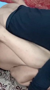 내 자지를 빨아주는 거유 밀프