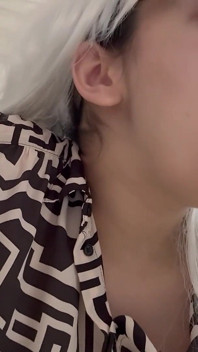 Giantess 继妹吃娇小继兄弟的