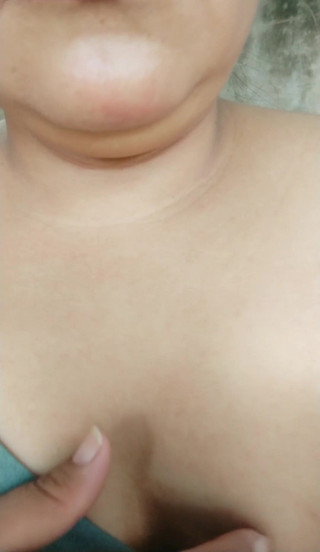 Carla Villalobos: На свіжому повітрі я торкаюся себе і мочу нижню білизну