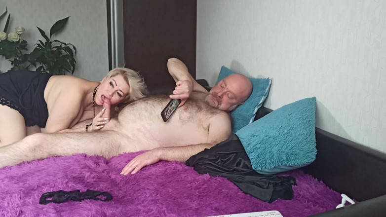 AimeeParadise: Tre orgasmi di una signora sposata matura con urli di...