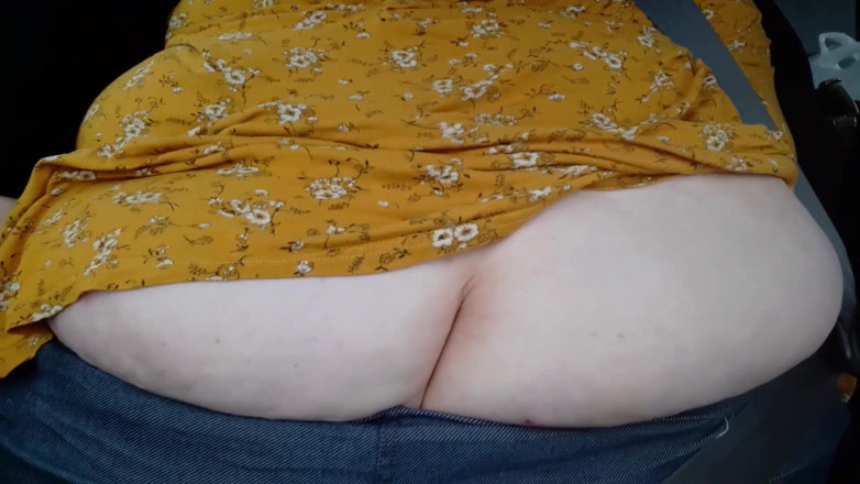 SSBBWLadyBrads: Mi vientre gordo en un auto