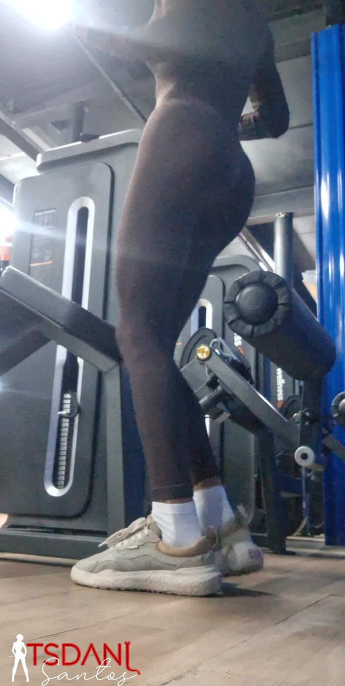 Tsdanisantos1: I Feel Very Sexy at the Gym