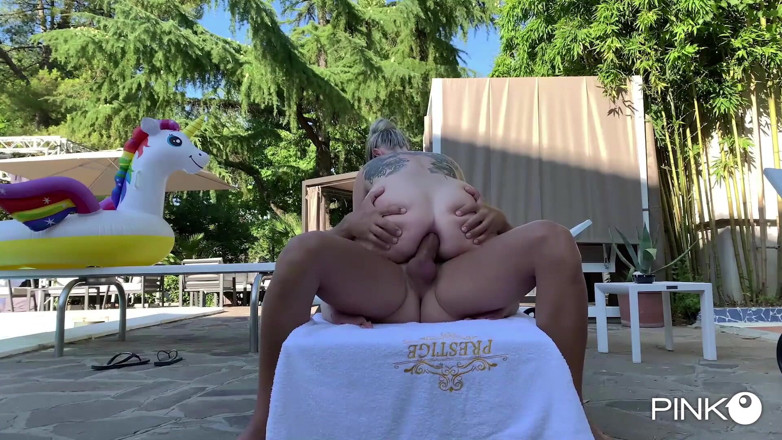 Pinko Club: Christian Clay rompe il culo di marica Chanelle la tettona