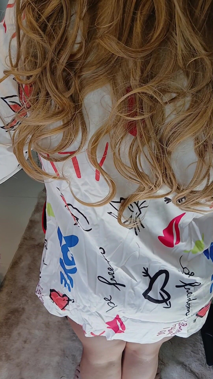 Sexy ass CDzinhafx: Mặc một chiếc váy nhỏ, giật ra và xuất tinh...