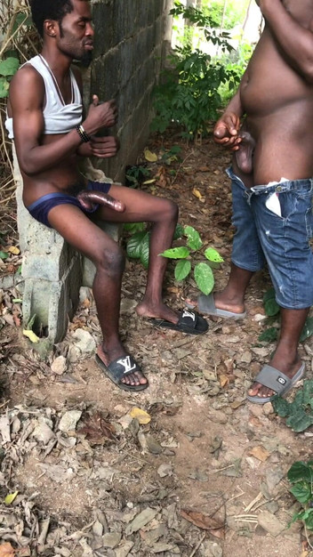 Sexylary: Yeni yıl günü üç büyük yarakla üstleri ile biraz eşcinsel seks