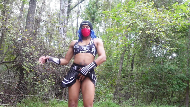 miikakawaiii: Emo Femboy Casi Atrapada Haciendo Twerking Y Corriéndose En El...