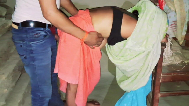 Trilokinath: Desi quente mulheres