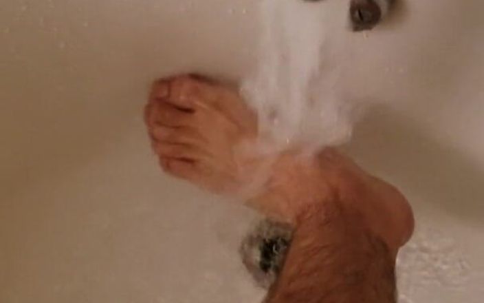 Z twink: Гаряча вода, промийте ноги взимку