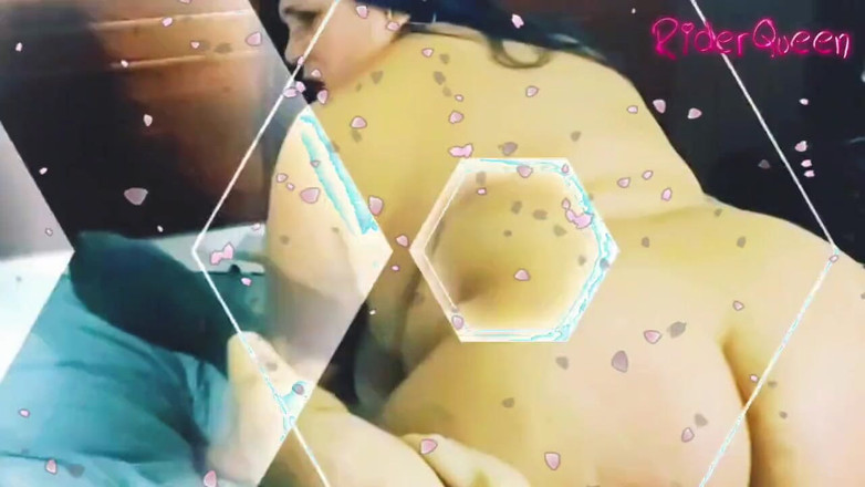 Riderqueen: Prezentace zralá bbw je ošukaná sexy a štíhlým mladým mužem