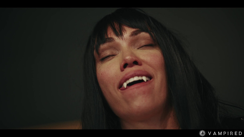 Vampired: Vampirella Unleashed