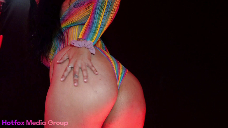 Hotfox Media Group: Stella Carter black backdrop glowing lights shoot