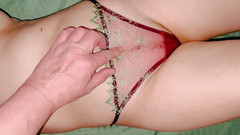 sexalko: Sexy sousedka mi vyhonila péro a přišla jí odpovědět, pohladil...
