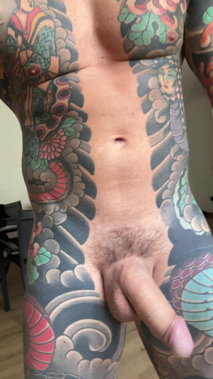 Juan Lucho Gay: 太ったコックがミルクを搾る