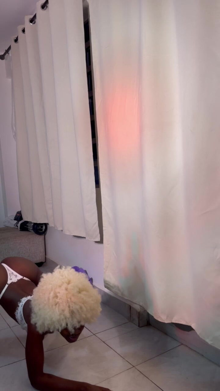 Chickysue: Twerkt voor jou