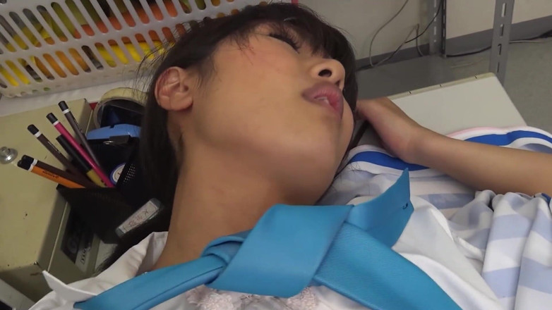 JAPAN IN LOVE: Japanese Saleswomen Scene-1_beautiful Japanese Mayuka Momota Fucking in the Store's...