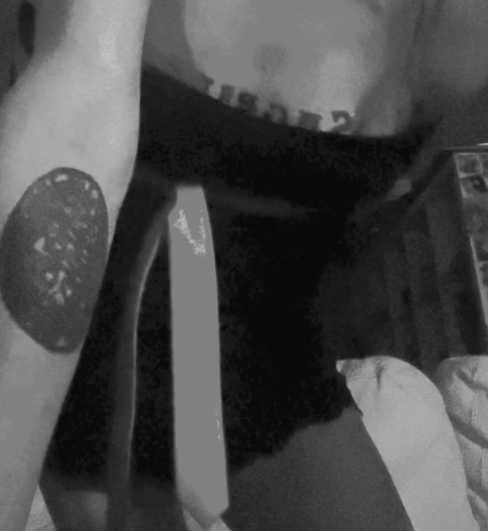 Ladyluve: Hot on Black and White