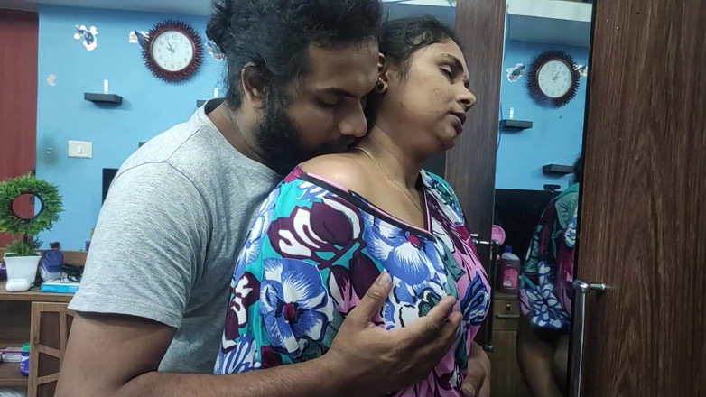 Vaigavarun45: Step Mom Hot Fuck with Step Son, Mother-in-law Hot Nighty...