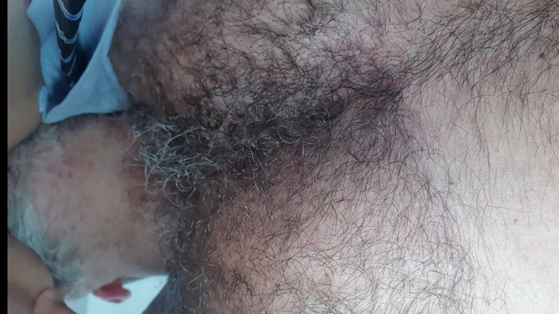 Hot chubby bottom: Dává Viktoru Karmenovi graze část 2