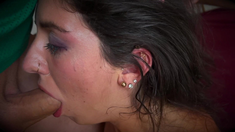 Falcon Al straight porn: Ela Adora Dominância E Falar Sujo Quando Leva Uma Forte...