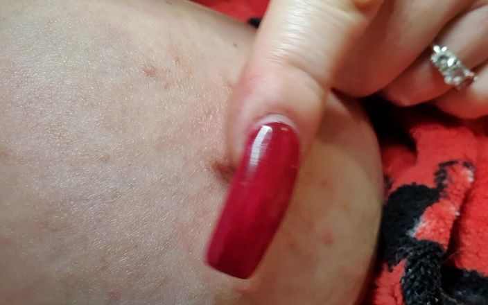 JJ Jewel BBW: Geile bBW spielt mit 36jj möpsen &amp;nippeln