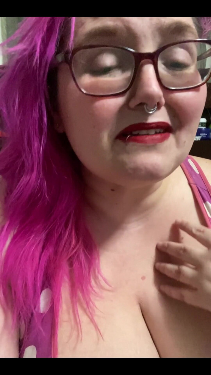 Sara Star: Storytime - Awkward Neighbor Run-in