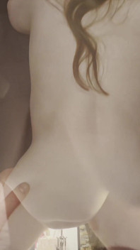 Allevamento con miLF dai seni grandi di zenzero