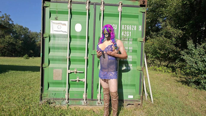 Jon Screcrow: Crossdresser Outside Masturbation Sessions