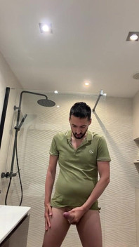 Papa Se Branle Dans Des Toilettes Publiques