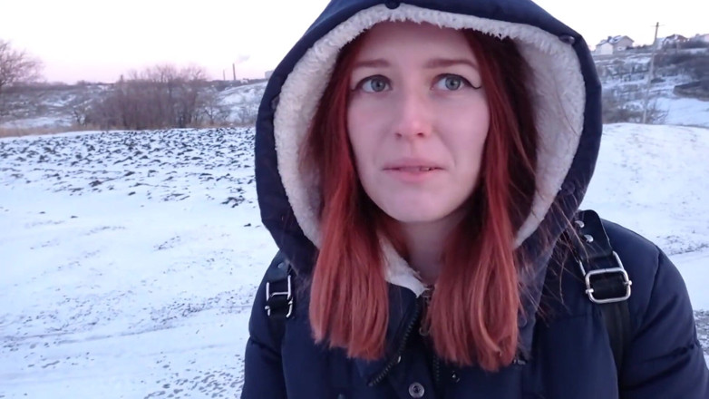SweetAndFlow: Sesso all'aperto in inverno - Ragazzo scopami duro