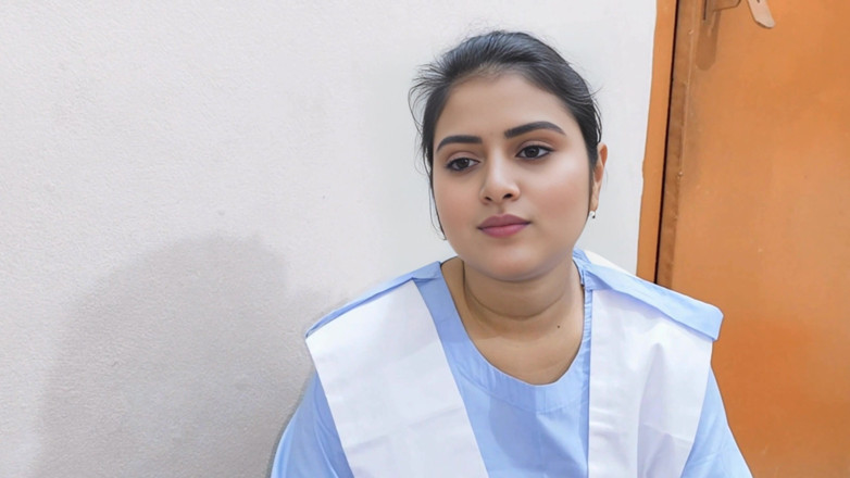 Angel Surovi Lata: Bellissima studentessa bengalese video di sesso a casa dell'insegnante.