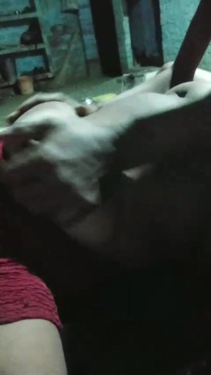 Rakhi3e: 내 남친이 밤새 나를 따먹어