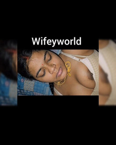 Wifeyworld2025: 5 carichi caldi vengono ingoiati