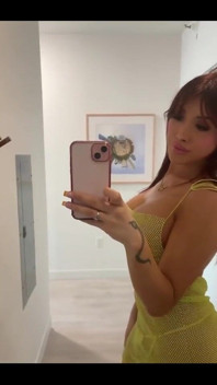 Tranny Shows Her Body off in Silly Videos