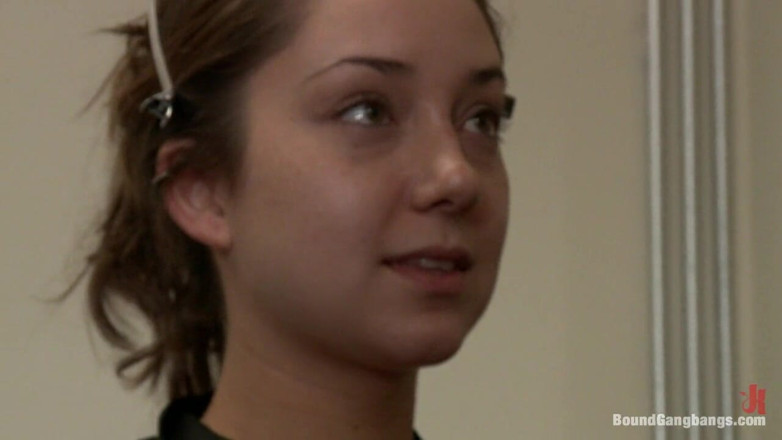 Bound Gang Bangs by Kink: Le premier tournage porno de Remy Lacroix !!! Premier gangbang !!!!! Première...