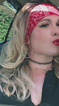 Kylie Babes Smoking Fetish Car Play
