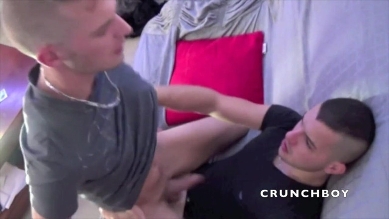 Crunch Boy: kaasting porn ke lie Dimitri dvara Mael ki chudaee