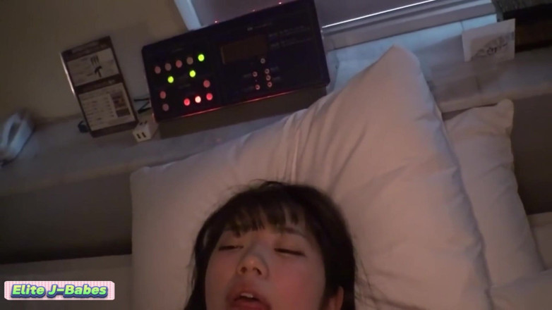 Cheaters Japan: Cute Girl Secret Meet at a Love Hotel, Soaked with...