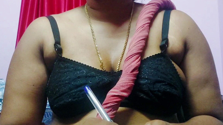 Desi Mohini: Indyjski Desi ciocia i seksowny chłopak Bardzo dobry seksowny Chudai